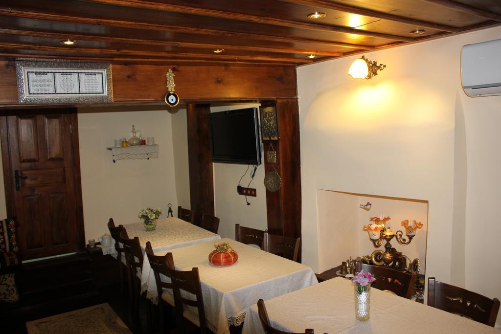 Papazin Konagi Hotel Ayvalik Exterior photo
